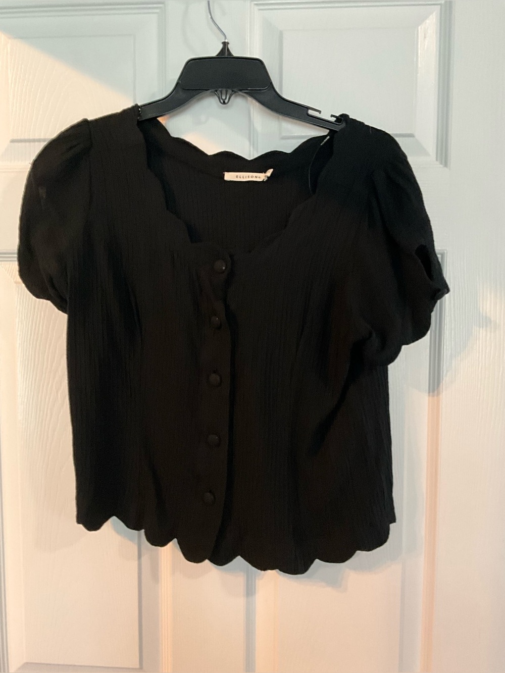 Ellison Black Scallop-Edge Button Front Puff Sleeve Top